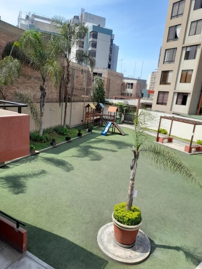 Departamento Completo Surquillo/Miraflores Lima Exterior photo
